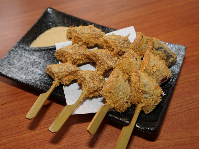 新竹美食聚餐推薦。大村武居酒屋。日式老屋居酒屋推薦 彷彿在日本用餐。串燒、烤物、炸物菜色精彩、酒類選擇超多~文末有菜單~
