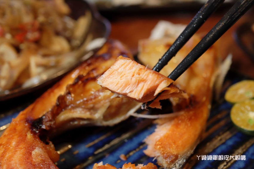 新竹居酒屋推薦大村武串燒居酒屋!護城河邊美到翻的日式老宅,穿越時空享受懷舊氛圍吃美食喝酒