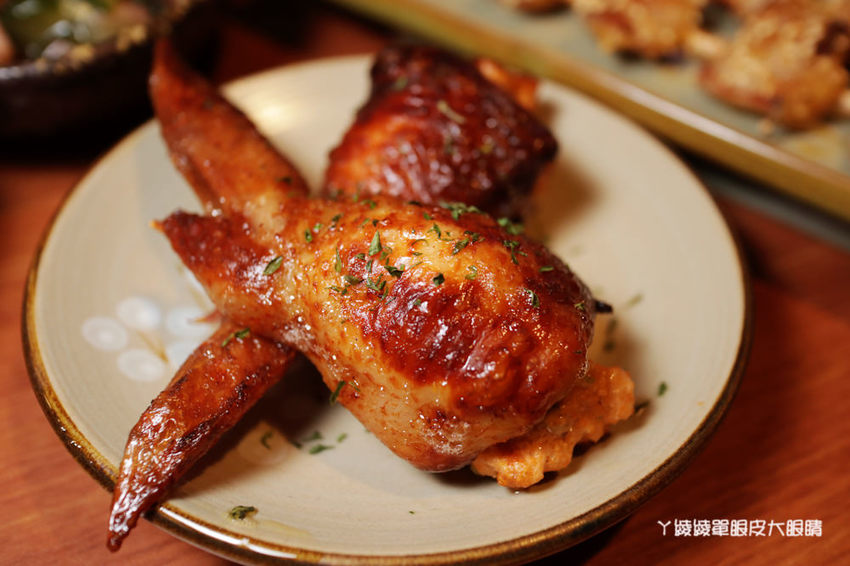 新竹居酒屋推薦大村武串燒居酒屋!護城河邊美到翻的日式老宅,穿越時空享受懷舊氛圍吃美食喝酒