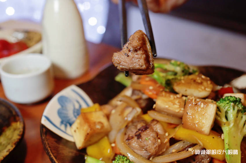 新竹居酒屋推薦大村武串燒居酒屋!護城河邊美到翻的日式老宅,穿越時空享受懷舊氛圍吃美食喝酒