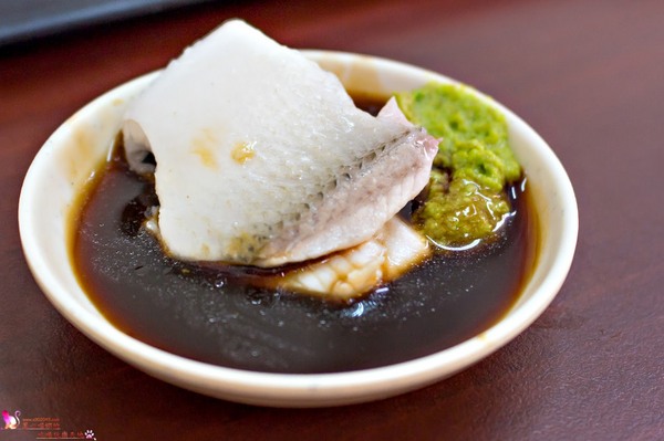 張　鮮魚湯雞肉飯肉燥飯：高雄前鎮︱張  鮮魚湯雞肉飯肉燥飯