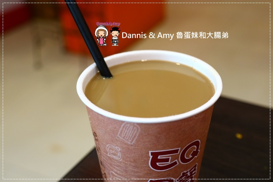 20170619《苗栗頭份美食》EQ早餐。犯規的古巴三明治。創意客家風情鐵板鹹豬肉堡。澎湃蛋捲餅｜健康滿點好吃推薦。頭份國中附近（影片） (4).JPG