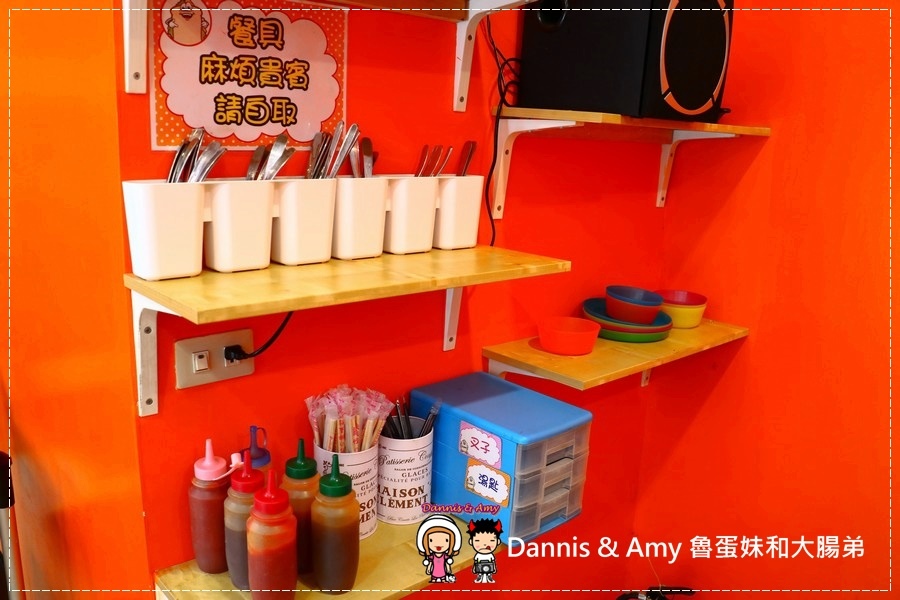 20170619《苗栗頭份美食》EQ早餐。犯規的古巴三明治。創意客家風情鐵板鹹豬肉堡。澎湃蛋捲餅｜健康滿點好吃推薦。頭份國中附近（影片） (37).JPG