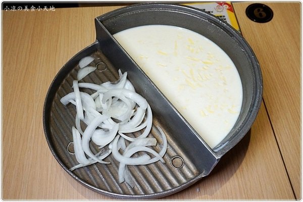 大樂鍋精緻鍋物專賣店：台中南屯』大樂鍋精緻鍋物專賣店║全新造型鍋喜燒，吃肉選鍋隨你搭(白飯、飲料吃到飽)