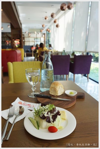 Fatty's崇德店-27-沙拉麵包.JPG Fatty's崇德店-27-沙拉麵包.JPG