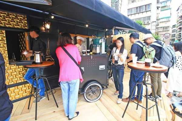 【台北美食】法國的秘密甜點-法國的秘密甜點 大安2店超驚人,限定藍紋乳酪鮮奶蛋糕,東區打卡新地標