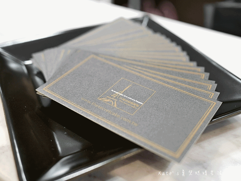 法國的秘密甜點大安2店 法國的秘密甜點台北門市 東區下午茶 團購推薦 藍紋乳酪鮮奶蛋糕大安店限定 冰滴咖啡53.gif