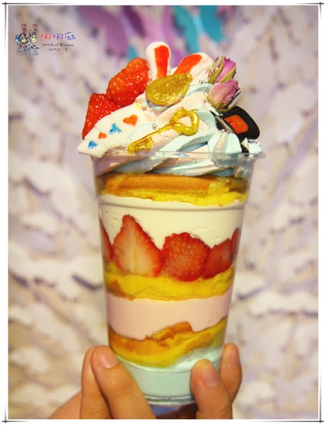 桃園美食,中原甜點,草莓甜點,草莓季,MOFA魔法氛子