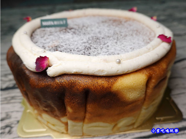 魔法氛子-芋頭千層生日蛋糕 (11).jpg