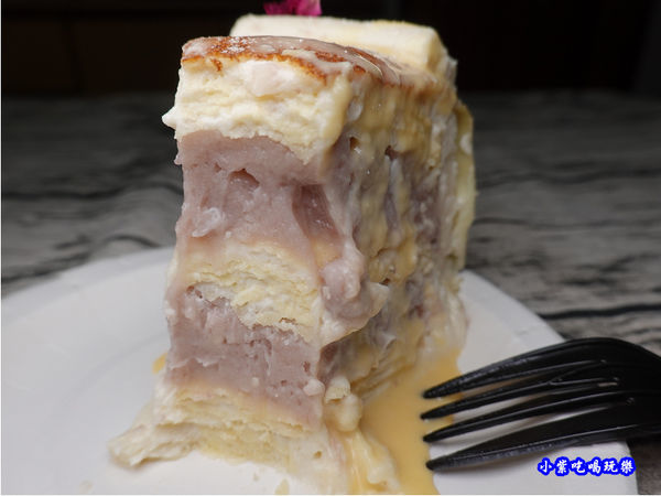 魔法氛子-芋頭千層生日蛋糕 (4).jpg