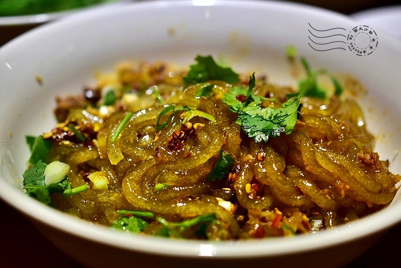 傷心酸辣粉(台北士林捷運站店)