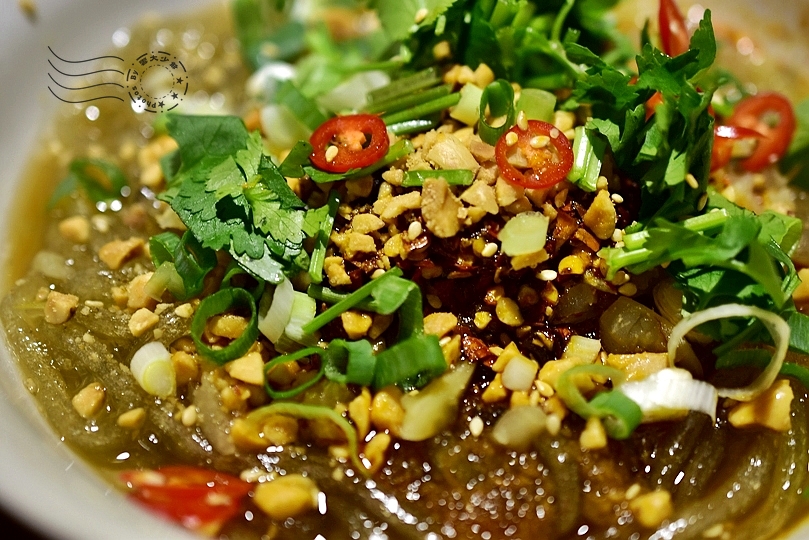 傷心酸辣粉(台北士林捷運站店)