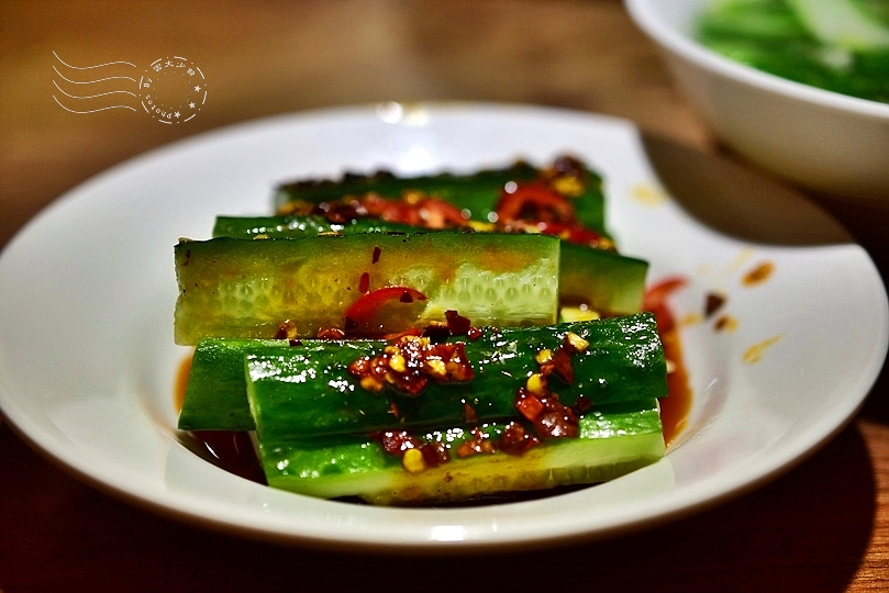 傷心酸辣粉(台北士林捷運站店)