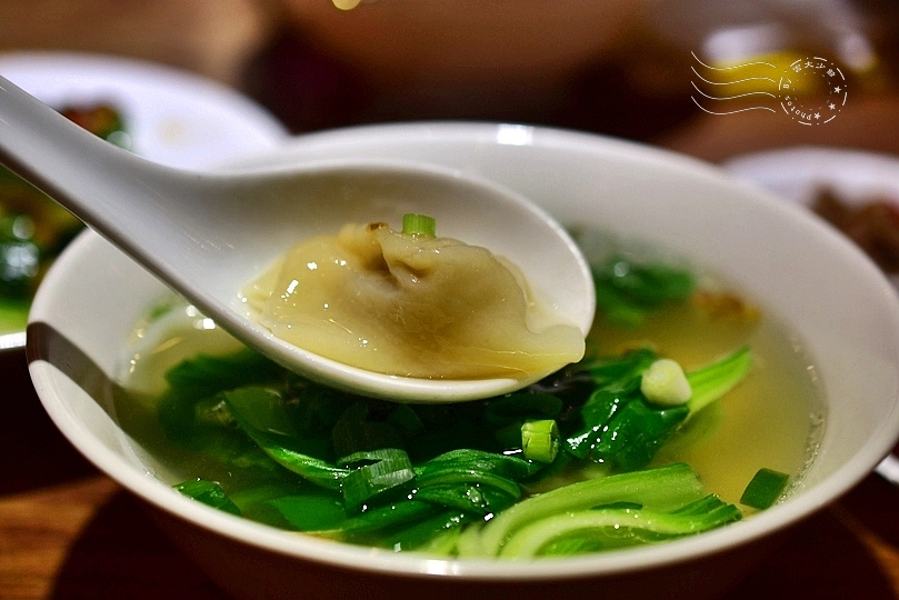 傷心酸辣粉(台北士林捷運站店)