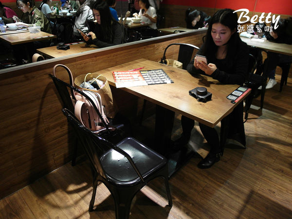 20171028傷心酸辣粉 (6).jpg