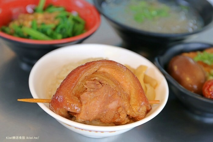 鹿港咖啡推薦Skinny Cafe 瘦子咖啡•鹿港大街|手沖單品咖啡搭配甜點下午茶.近彰化鹿港老街周邊美食