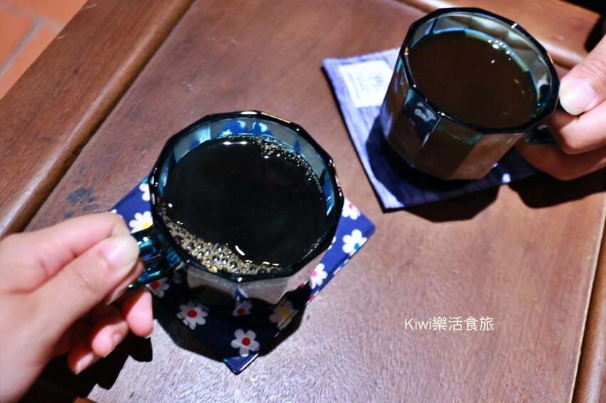 鹿港咖啡推薦Skinny Cafe 瘦子咖啡•鹿港大街|手沖單品咖啡搭配甜點下午茶.近彰化鹿港老街周邊美食