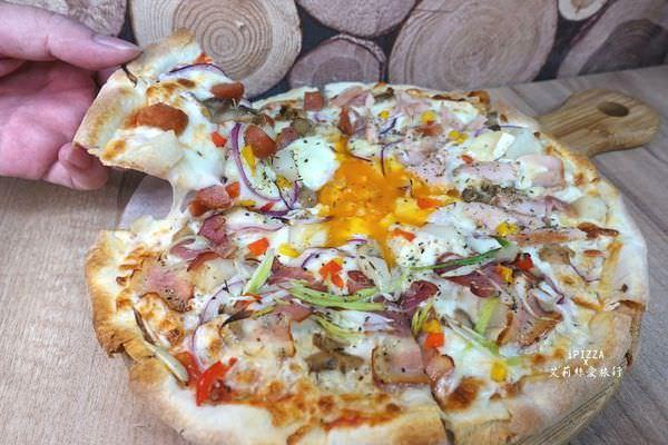 劍潭早午餐》兔司兔司碳烤吐司 傳統古早味炭火燒烤三明治 嚴選林華泰茶葉、天然蔗糖、高大鮮奶 捷運劍潭站士林炭烤吐司 - 艾莉絲愛旅行