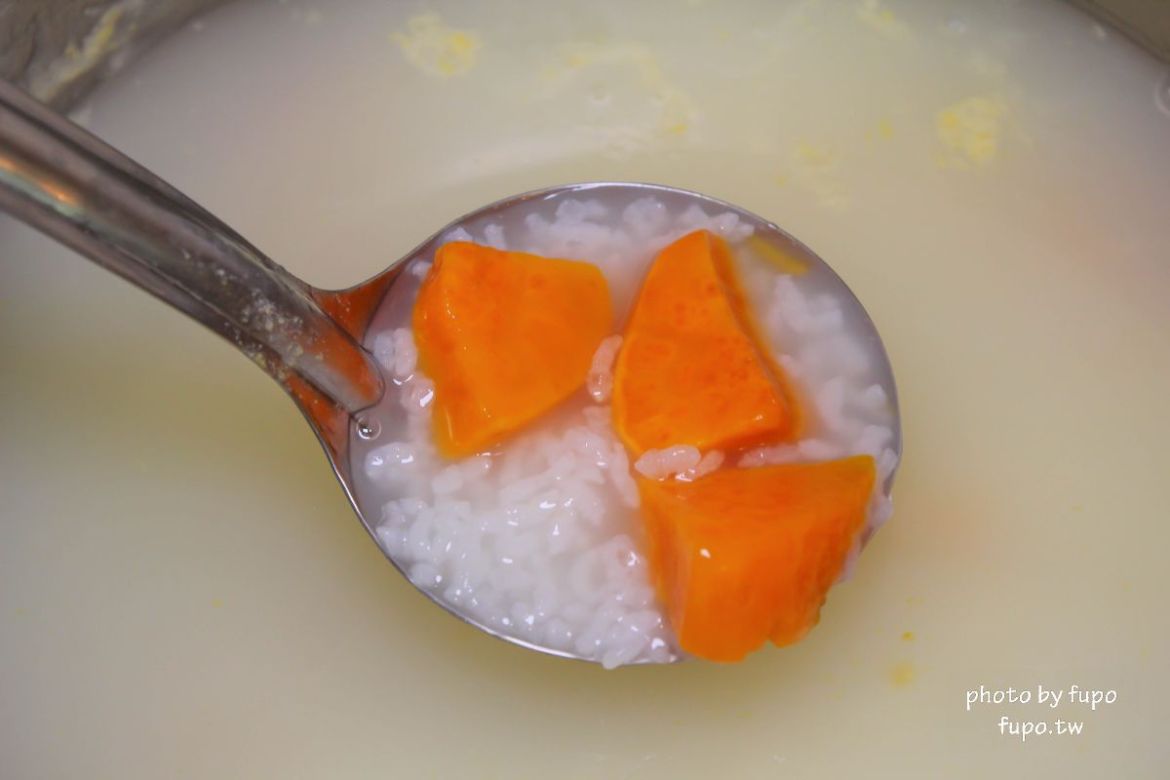 超美!宜蘭白宮秘境,婚紗拍照聖地:天然湧泉,美麗湖畔,免費協力車自行車,戲水池,划船,撞球,在地下午茶(一泊二食)推薦,獨門獨棟設計(日式和室.獨立陽台)~CP值超高,連假度假住宿推薦。