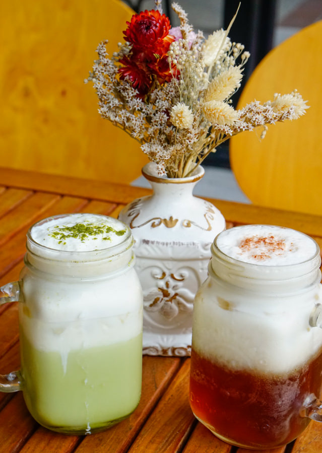 [高雄]Oh Mia歐米芽鬆餅屋-銅板價!?超酷珍珠厚奶茶鬆餅x牽絲爆餡創意披薩鬆餅!超高C/P值 高雄鬆餅推薦 - 美食好芃友