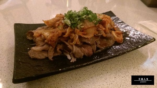 Osaka 日式炭火燒肉、壽司、吟釀料理：【高雄/食﹡新興】私藏愛店拜託不要來．高CP居酒屋全菜單分享．Osaka 日式炭火燒肉、壽司、吟釀料理