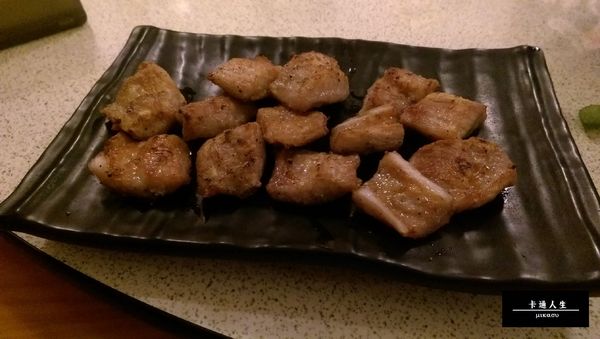 Osaka 日式炭火燒肉、壽司、吟釀料理：【高雄/食﹡新興】私藏愛店拜託不要來．高CP居酒屋全菜單分享．Osaka 日式炭火燒肉、壽司、吟釀料理