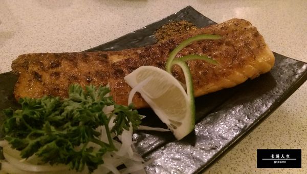 Osaka 日式炭火燒肉、壽司、吟釀料理：【高雄/食﹡新興】私藏愛店拜託不要來．高CP居酒屋全菜單分享．Osaka 日式炭火燒肉、壽司、吟釀料理