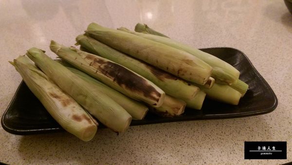 Osaka 日式炭火燒肉、壽司、吟釀料理：【高雄/食﹡新興】私藏愛店拜託不要來．高CP居酒屋全菜單分享．Osaka 日式炭火燒肉、壽司、吟釀料理