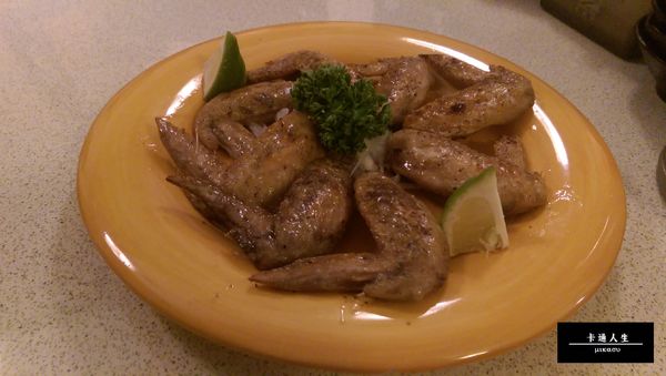 Osaka 日式炭火燒肉、壽司、吟釀料理：【高雄/食﹡新興】私藏愛店拜託不要來．高CP居酒屋全菜單分享．Osaka 日式炭火燒肉、壽司、吟釀料理