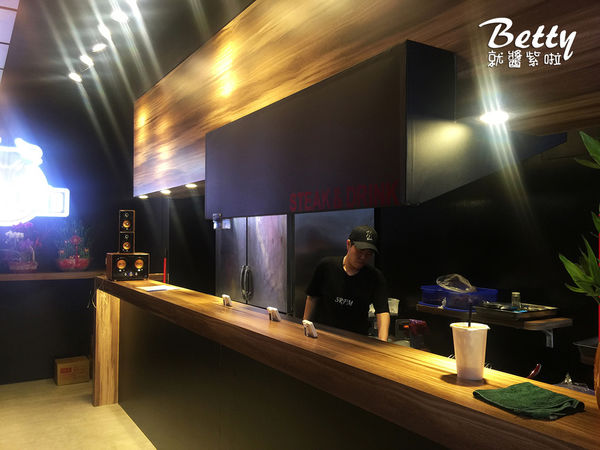 20170520OVERLORD-Taipei-牛排杯 (2).jpg