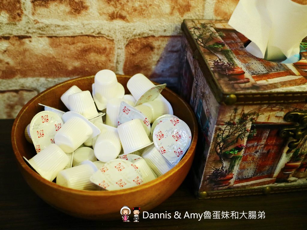 《新竹特色冰店》永凍冰ICE COMBO。不是刨冰也不是雪花冰。有果肉的水果冰清涼又解渴 ︱新竹監理站附近 (影片) 《新竹特色冰店》永凍冰ICE COMBO。不是刨冰也不是雪花冰。有果肉的水果冰清涼又解渴 ︱新竹監理站附近 (影片)