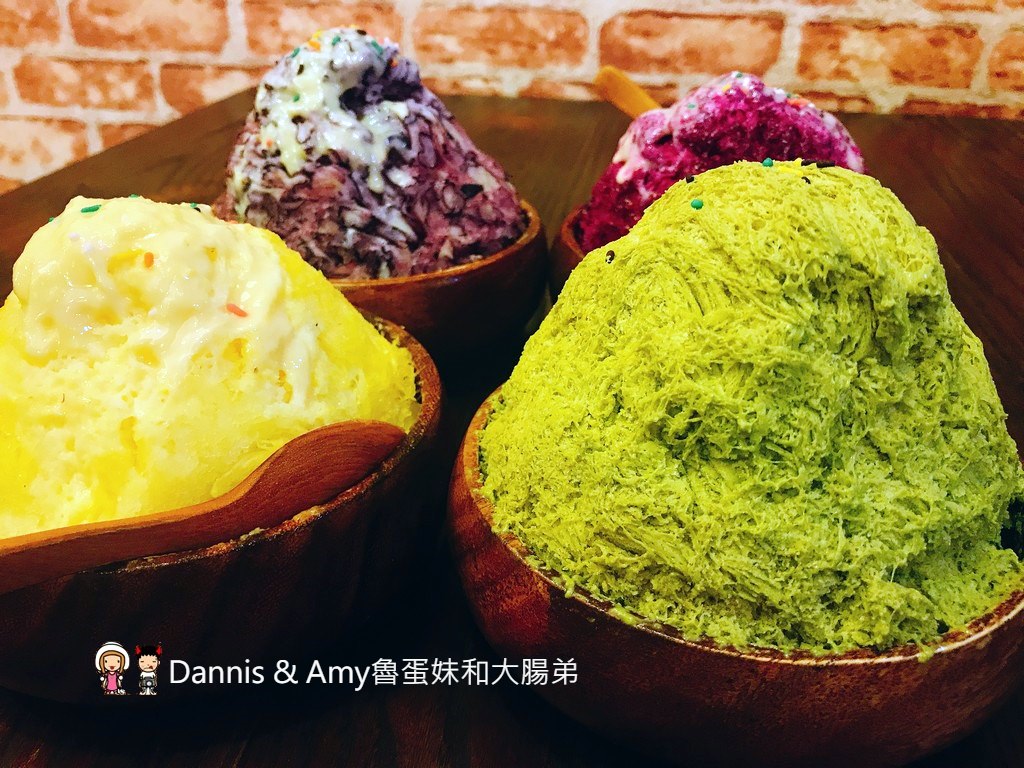 《新竹特色冰店》永凍冰ICE COMBO。不是刨冰也不是雪花冰。有果肉的水果冰清涼又解渴 ︱新竹監理站附近 (影片) 《新竹特色冰店》永凍冰ICE COMBO。不是刨冰也不是雪花冰。有果肉的水果冰清涼又解渴 ︱新竹監理站附近 (影片)