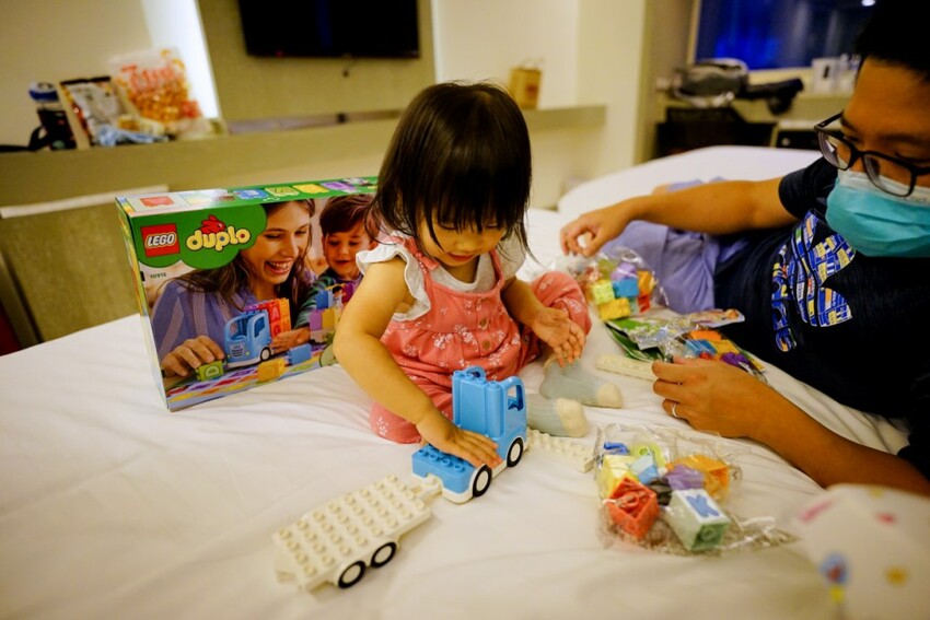 新北旅遊住宿|北海岸親子飯店推薦!薆悅酒店野柳渡假館 400坪親子遊戲室、海鮮自助餐吃到飽 順遊野柳女王頭、野柳海洋公園 - 奇奇一起玩樂趣