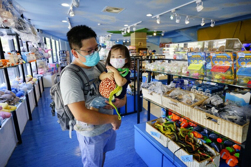 新北旅遊住宿|北海岸親子飯店推薦!薆悅酒店野柳渡假館 400坪親子遊戲室、海鮮自助餐吃到飽 順遊野柳女王頭、野柳海洋公園 - 奇奇一起玩樂趣