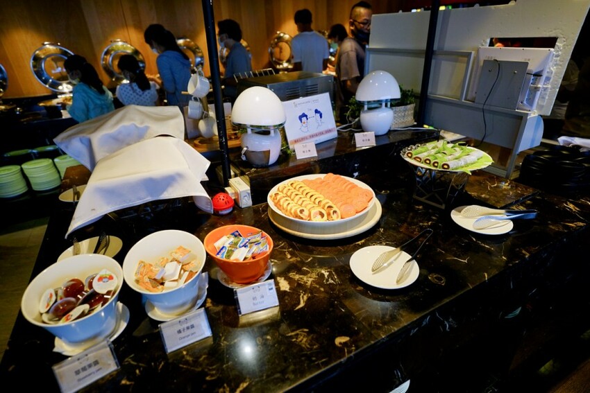 新北旅遊住宿|北海岸親子飯店推薦!薆悅酒店野柳渡假館 400坪親子遊戲室、海鮮自助餐吃到飽 順遊野柳女王頭、野柳海洋公園 - 奇奇一起玩樂趣