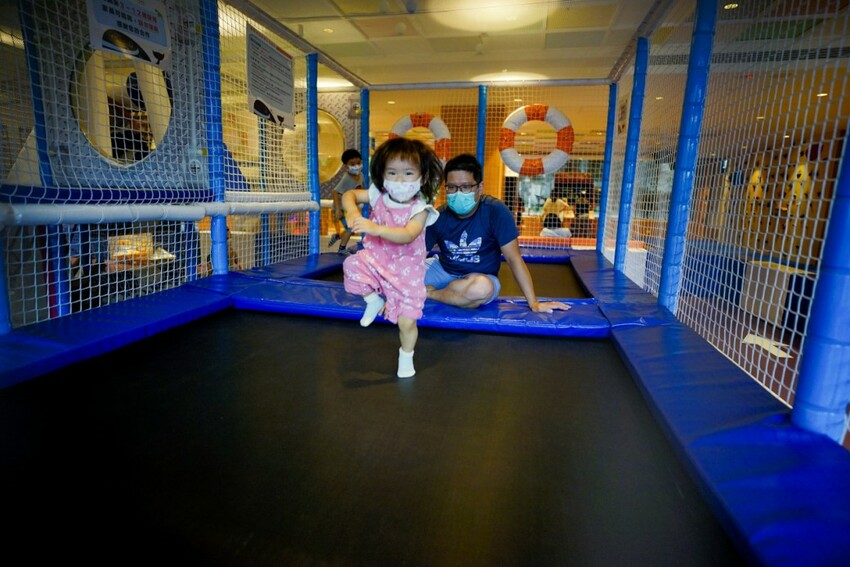 新北旅遊住宿|北海岸親子飯店推薦!薆悅酒店野柳渡假館 400坪親子遊戲室、海鮮自助餐吃到飽 順遊野柳女王頭、野柳海洋公園 - 奇奇一起玩樂趣