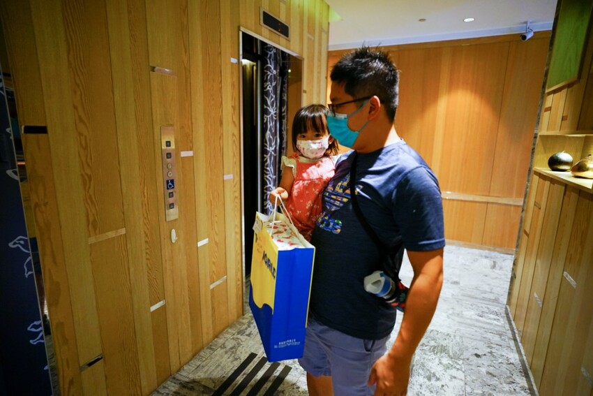 新北旅遊住宿|北海岸親子飯店推薦!薆悅酒店野柳渡假館 400坪親子遊戲室、海鮮自助餐吃到飽 順遊野柳女王頭、野柳海洋公園 - 奇奇一起玩樂趣