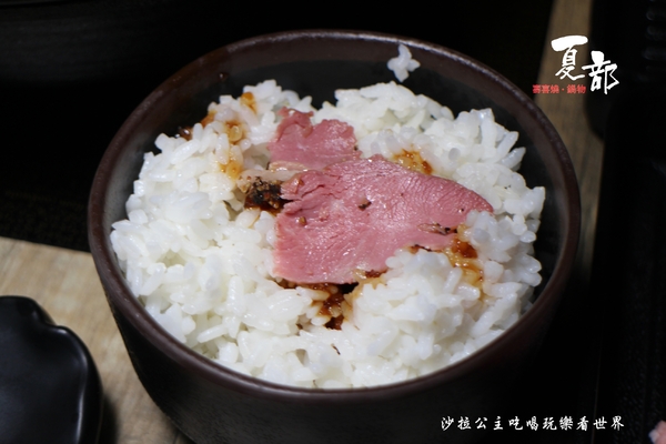 夏部Shabu壽喜燒(台北京華城)：松山新開幕火鍋吃到飽『夏部Shabu壽喜燒-台北京華城店』現調手搖飲料/花東新鮮無污染野菜