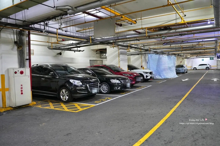 高雄市苓雅區高雄-寒軒國際大飯店➤甜蜜家庭房