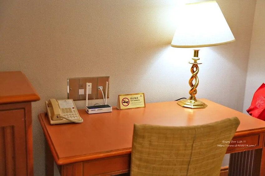 高雄市苓雅區高雄-寒軒國際大飯店➤甜蜜家庭房