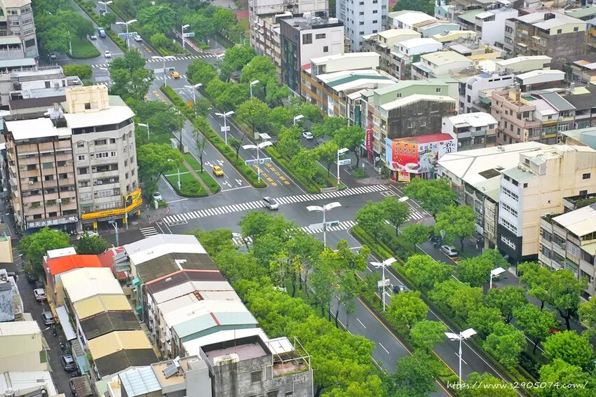 高雄市苓雅區高雄-寒軒國際大飯店➤甜蜜家庭房