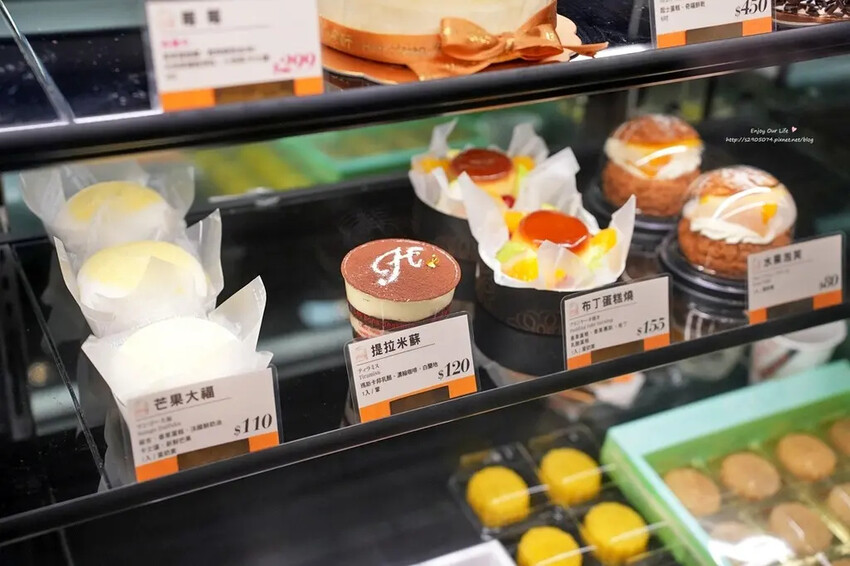 高雄市苓雅區高雄-寒軒國際大飯店➤甜蜜家庭房