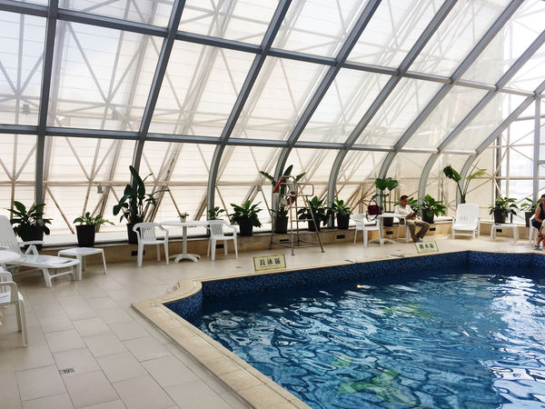 高雄親子住宿 寒軒國際大飯店 高樓全景無敵美景 浪漫夜景@醒醒吧女孩們