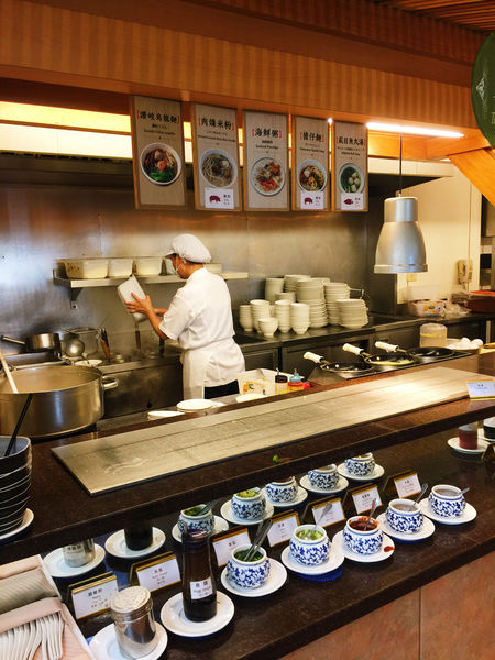 高雄親子住宿 寒軒國際大飯店 高樓全景無敵美景 浪漫夜景@醒醒吧女孩們
