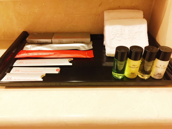 高雄親子住宿 寒軒國際大飯店 高樓全景無敵美景 浪漫夜景@醒醒吧女孩們