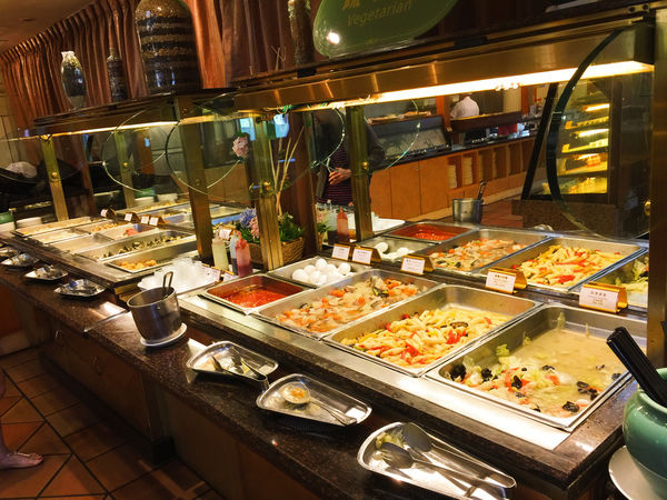 高雄親子住宿 寒軒國際大飯店 高樓全景無敵美景 浪漫夜景@醒醒吧女孩們