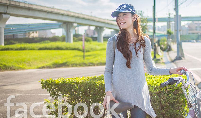 facebook.jpg facebook.jpg