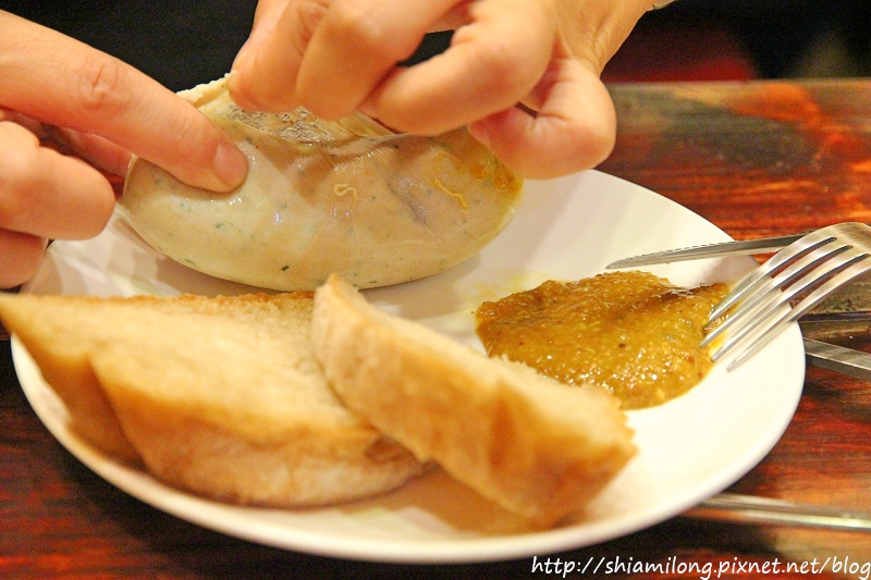 Wiesener%5Cs German Beer %26; Sausage-13.jpg