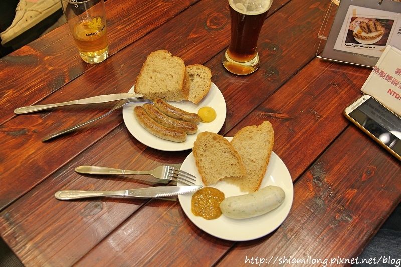 Wiesener%5Cs German Beer %26; Sausage-10.jpg