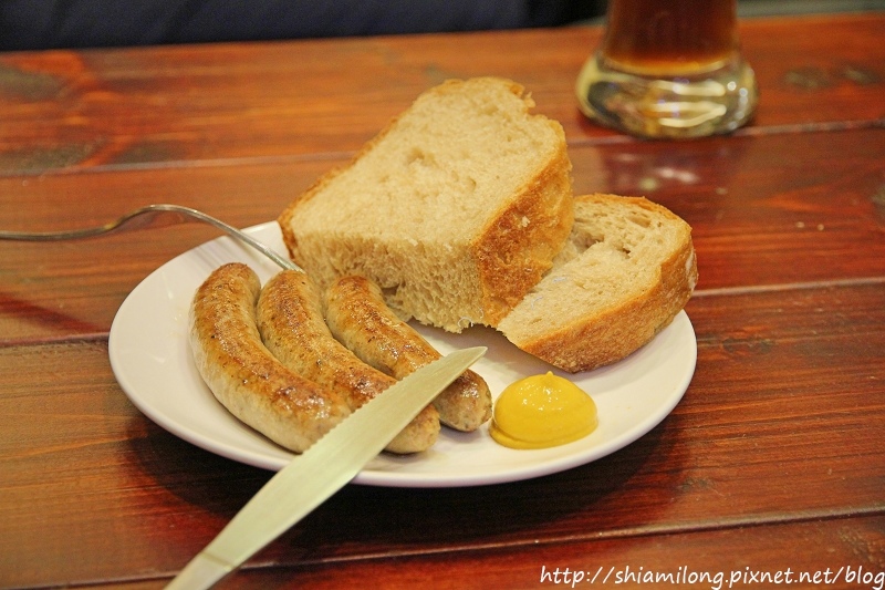 Wiesener%5Cs German Beer %26; Sausage-07.jpg